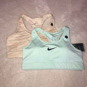 Nike sports bra bundle